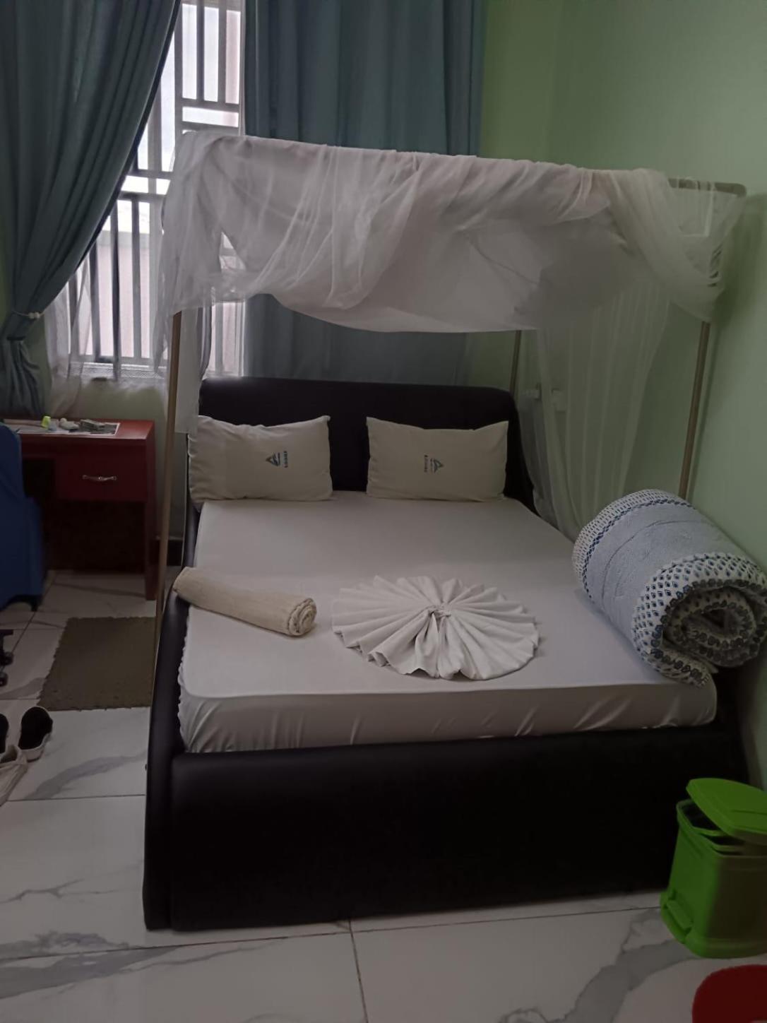 Hba Lodge Kahama Εξωτερικό φωτογραφία